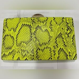 NWOT Vibrant Neon Green Snakeskin Clutch with Gold Clasp
